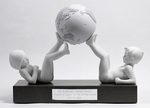 Fraternitas Children Figurine by Lladró Gift of Spain Award, 2024